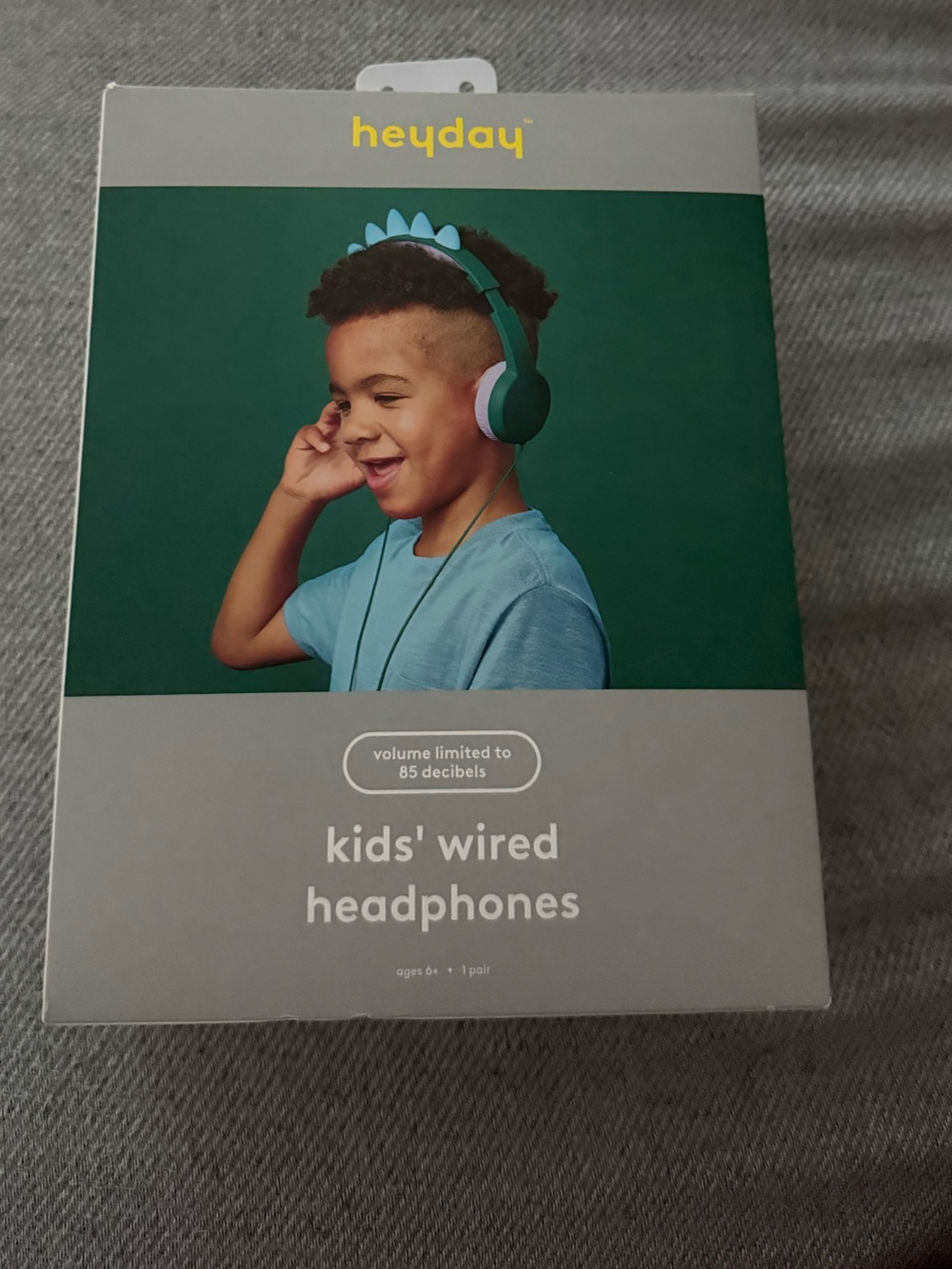 heyday Kids Wired Headphones - Green with Light Blue Accents